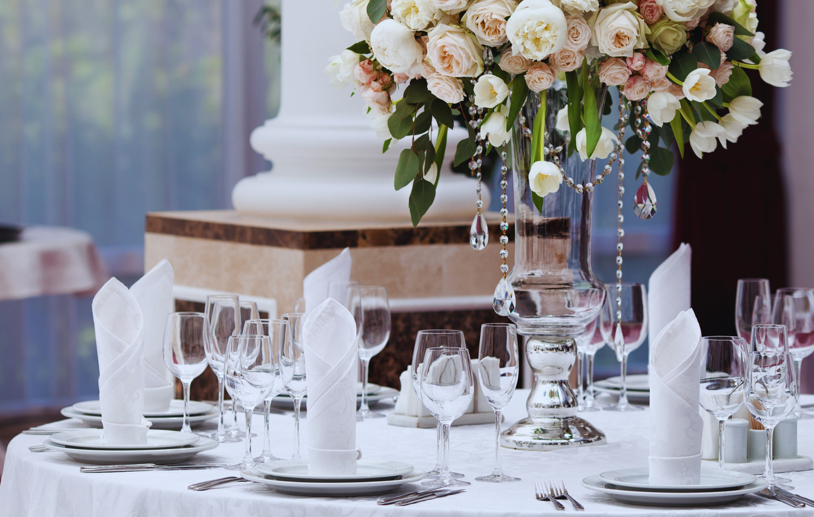 Have your wedding reception at Fleur de Thé St Louis